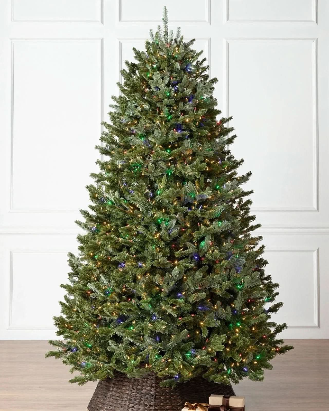 Aligned Fir Christmas Tree with Articulated Branches, Metal Stand and Built-in Colorful Micro LEDs