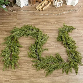 Realistic Christmas Garland