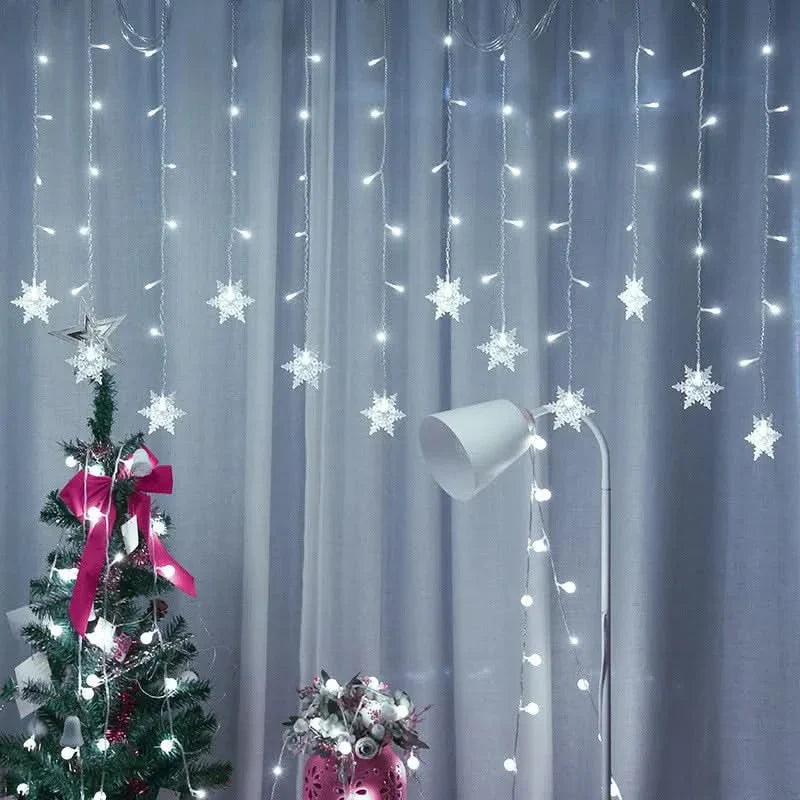 Snowflake LED Light Curtain – Christmas Magic in Every Detail