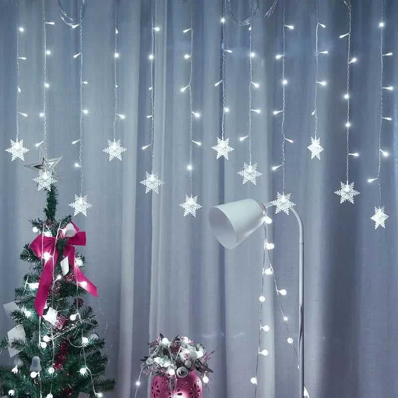 Snowflake LED Light Curtain – Christmas Magic in Every Detail
