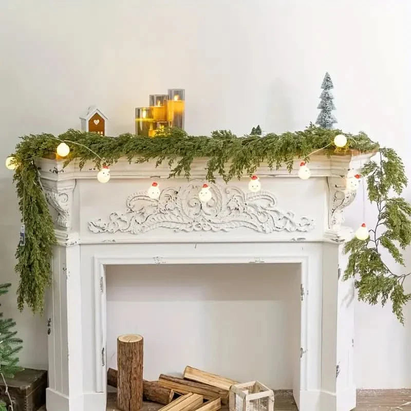 Realistic Christmas Garland