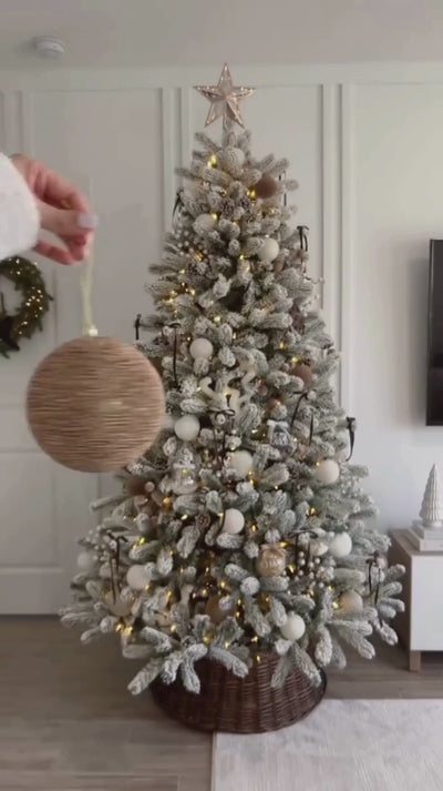 Complete Christmas Tree Decoration Kit – Luxury Edition Gold & White JingleBox